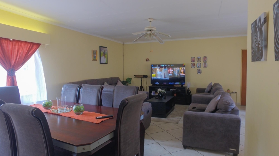 3 Bedroom Property for Sale in Bodorp North West
